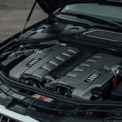 devdrives's Audi A8