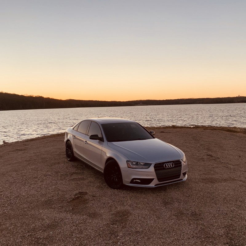 MikeB8.5's Audi A4